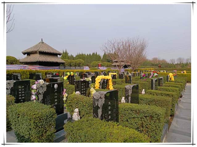西安漢皇樹(shù)葬墓園全面解析：服務(wù)、文化與自然的三重奏