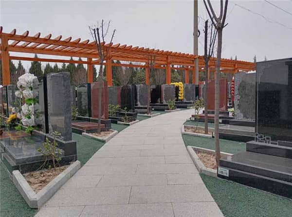 西安樹葬墓地價格是否貴?