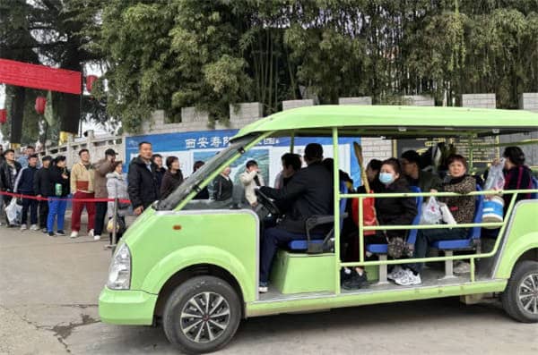 西安長(zhǎng)安區(qū)墓園選擇指南:壽陽(yáng)山墓園與鳳棲山墓園全方位對(duì)比分析