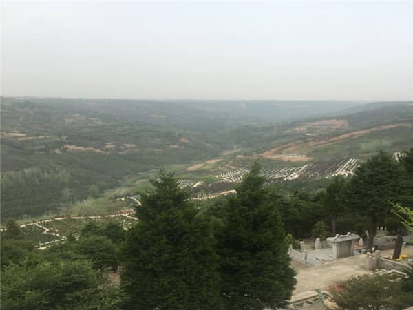 壽陽山墓園和西安高橋墓園哪個好