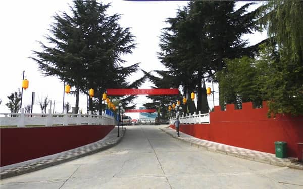西安壽陽山墓園四季風情