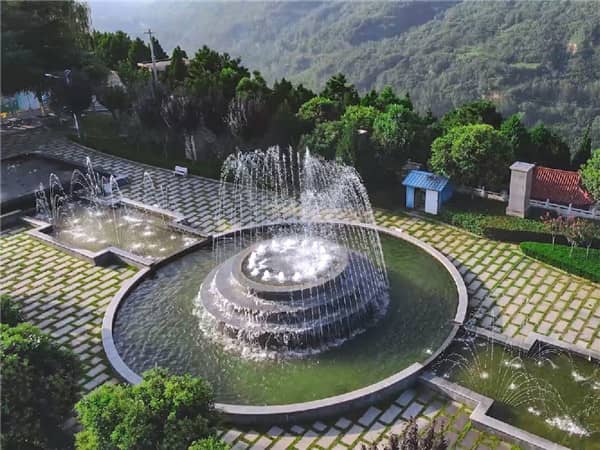 西安霸陵墓園新區空間布局與選購建議,西安墓園實地考察重要性分析