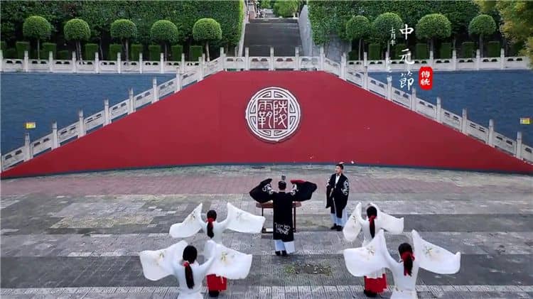 西安霸陵墓園使用年限詳解：長期保障，權(quán)益明確