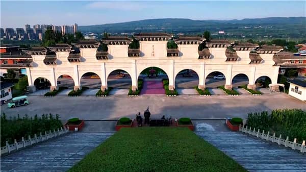 霸陵墓園新區土地手續齊全嗎