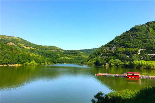西安陵園墓地的標(biāo)準(zhǔn)尺寸是如何規(guī)定的,這些規(guī)定是否受到地域文化的影響?